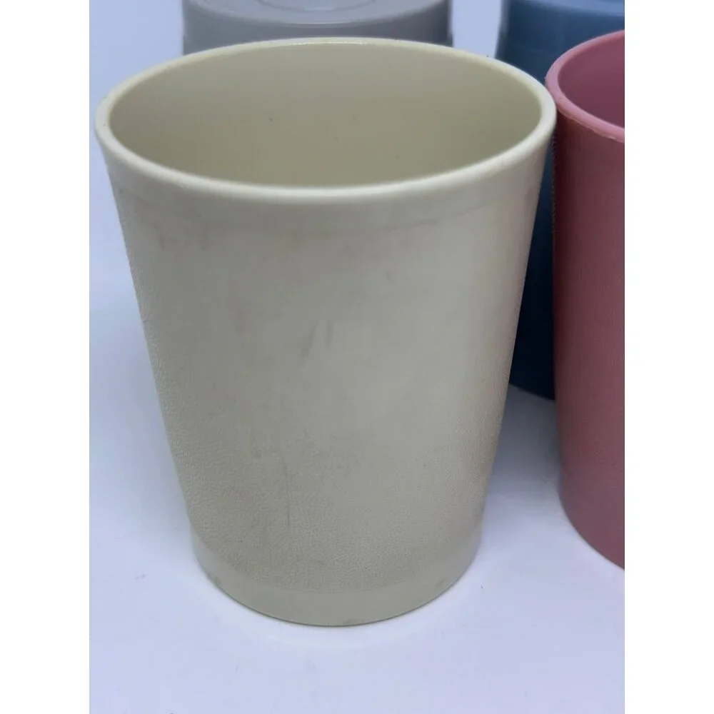 VTG Tupperware Pastel Tumblers Set of 4 MCM Stackable Plastic Cups USA Drinkware